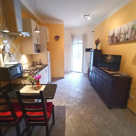 Casa Tamara Quiet Flat With Pool Great View Of The Mountains And The Sea 아파트 *