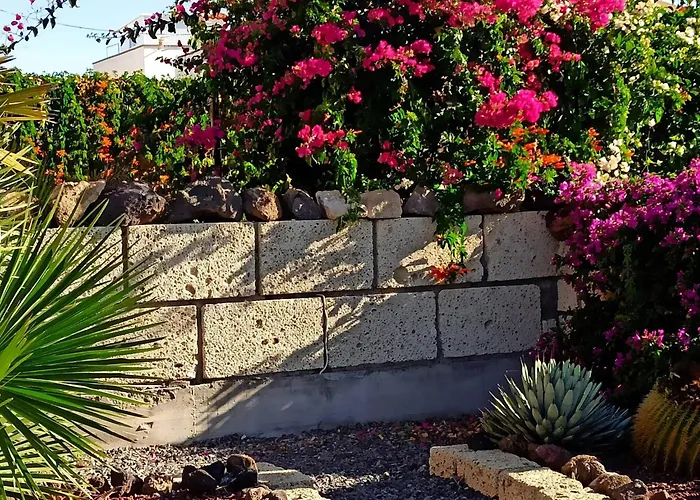 Casa Tamara Quiet Flat With Pool Great View Of The Mountains And The Sea Apartamento La Cisnera